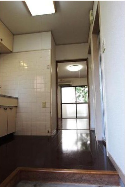 落ち着いた雰囲気の玄関です