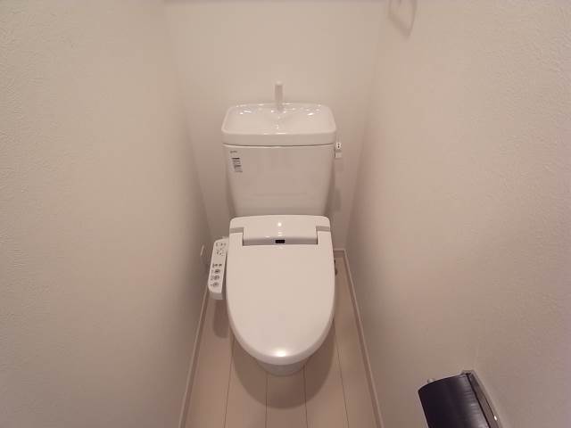 嬉しい温水洗浄機能つき