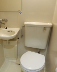 清潔感のあるトイレです