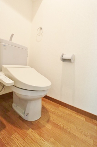 もちろんウォシュレット付き