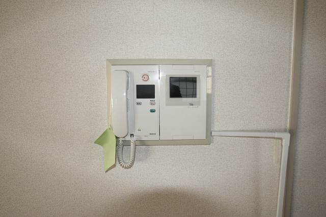 急な来客でも安心のモニターホン