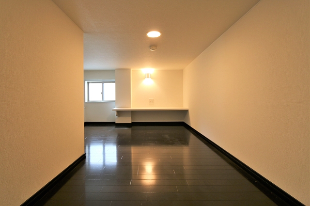 寝室にも荷物置きにもつかえる広めのロフトスペースです