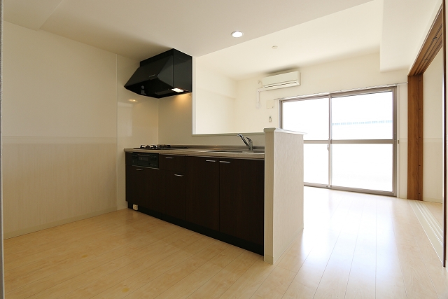 カウンターキッチンで人気の間取りです