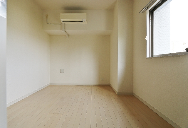 寝室スペースも広々しています