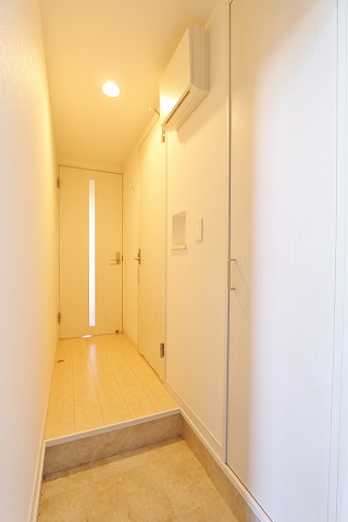 大きなシューズボックス付き