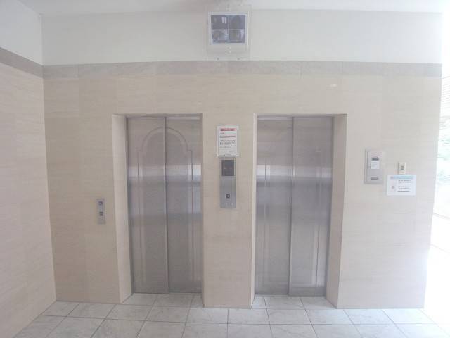 エレベーターが２基あり朝のラッシュ時も混雑軽減