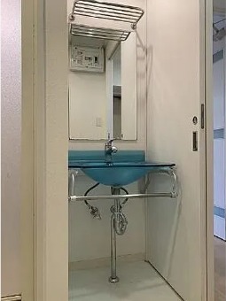 お出かけ前の支度はこちらでされて下さい