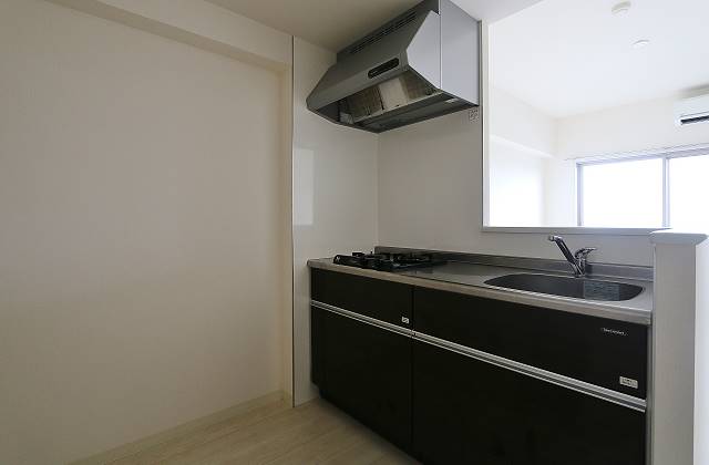 オシャレなカウンターキッチンで会話も弾みそうですね