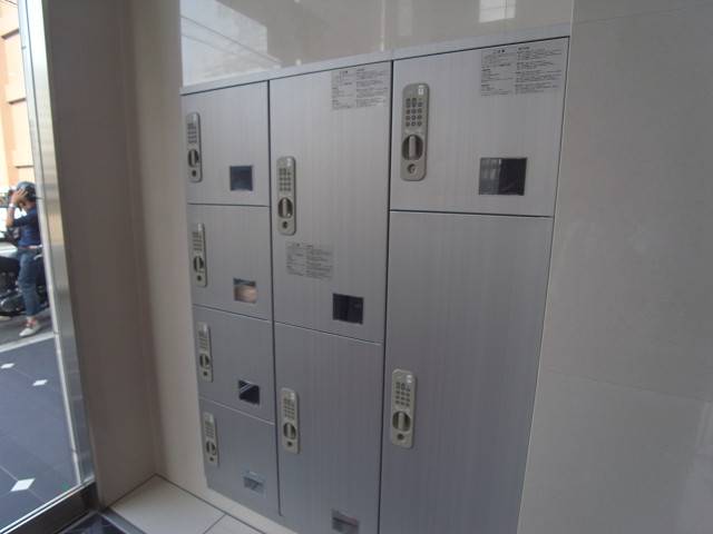 お忙しい方に便利な宅配ＢＯＸ完備