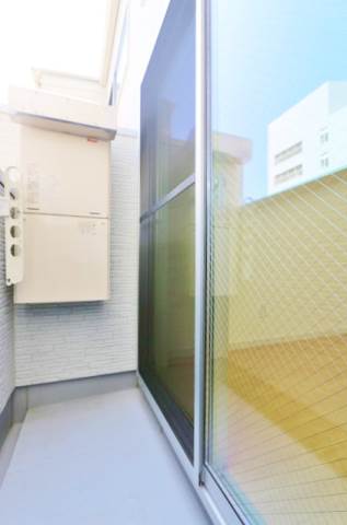 写真は同型物件です