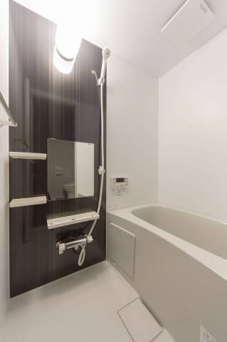 写真は同型物件です