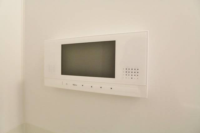 お風呂でテレビが見れます