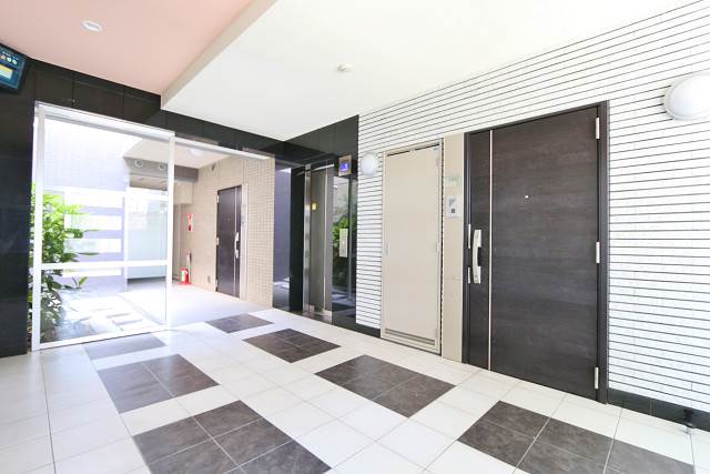 オシャレなエントランスです