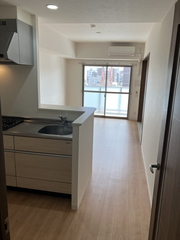 10帖越えの広々リビングです