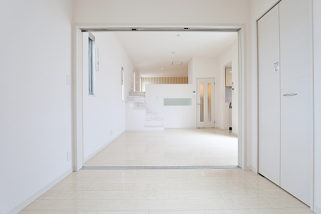 洋室からみても広くお部屋を使えます