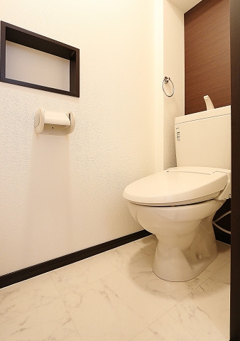 嬉しい温水洗浄便座です