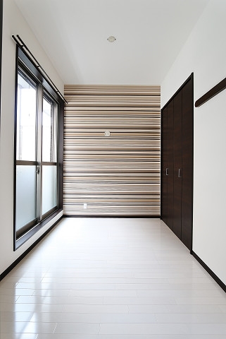 寝室にぴったりの洋室