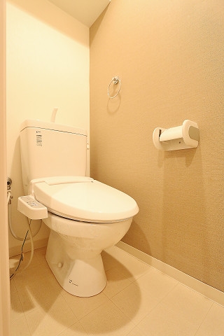 ウォシュレット完備です