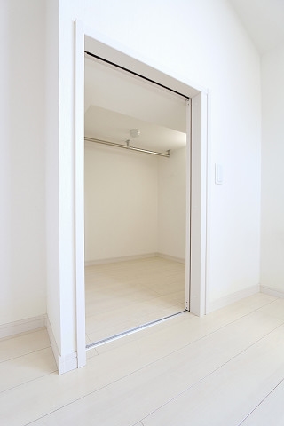 おしゃれが楽しくなるウォークインクローゼット