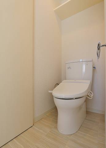 清潔感のあるトイレです