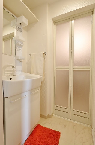 毎日の身支度もはかどる洗面所です