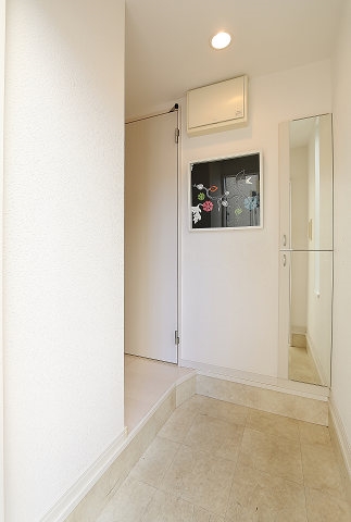 広々とした玄関です