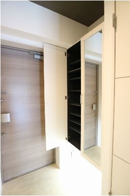 たくさんの靴が入る収納付きです