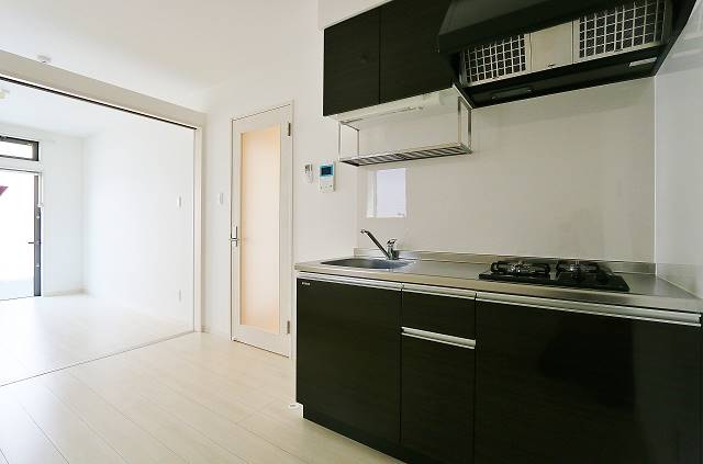 広々としたキッチンでお料理楽々