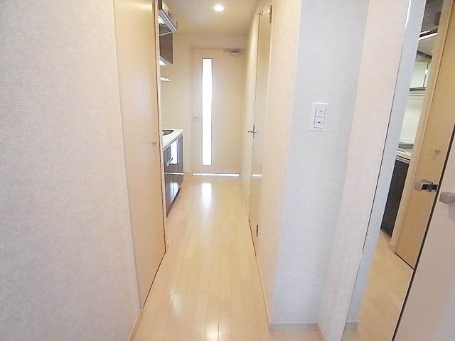 明るい廊下です