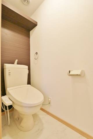 嬉しい温水洗浄便座機能付き