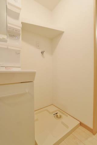 室内洗濯機置場は嬉しいですね