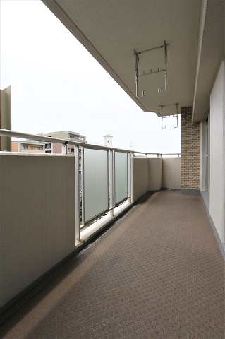 洗濯物はこちらへ