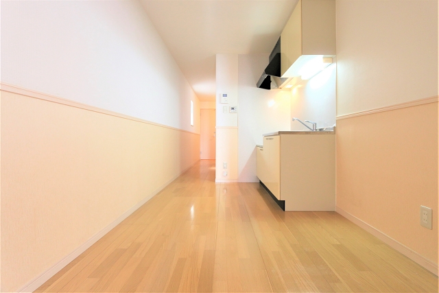 家具も上手く置けそうなリビングですね