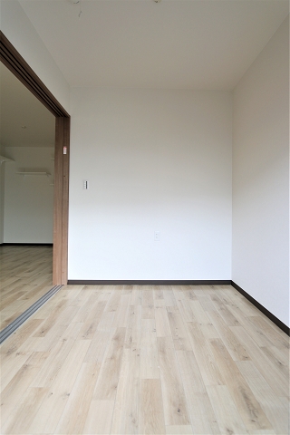 寝室にぴったりの洋室です