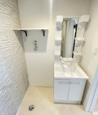 お出かけ前の身支度はこちらでどうぞ