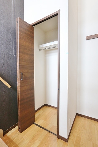 いたるところに収納がありお部屋がすっきりします
