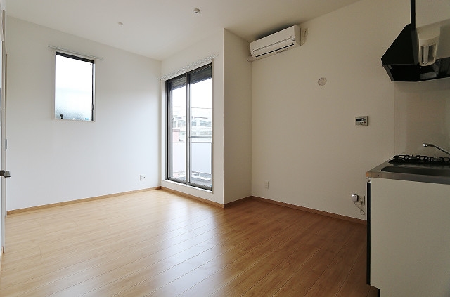 人気のオシャレなメゾネットのお部屋です