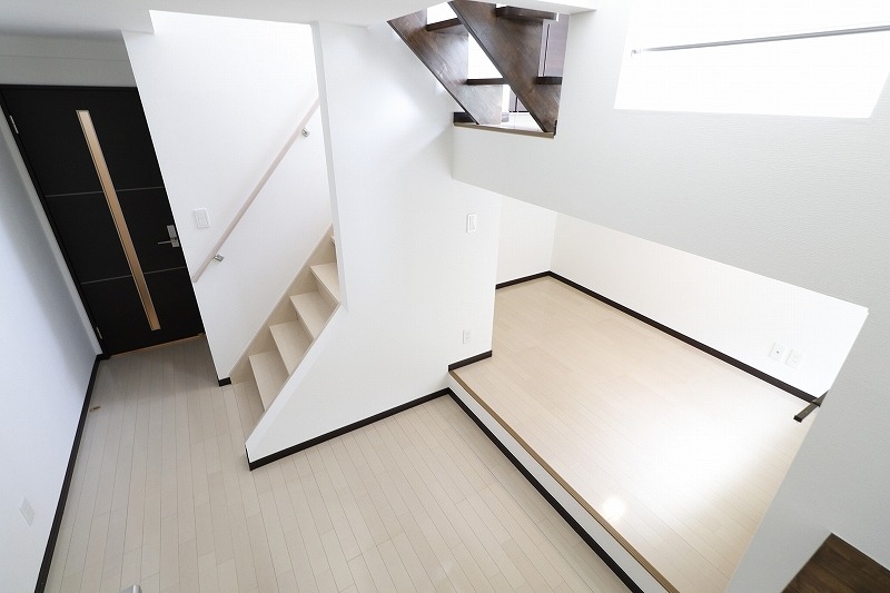 おしゃれなメゾネットのお部屋です