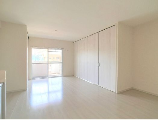 日当たり良好でございます。