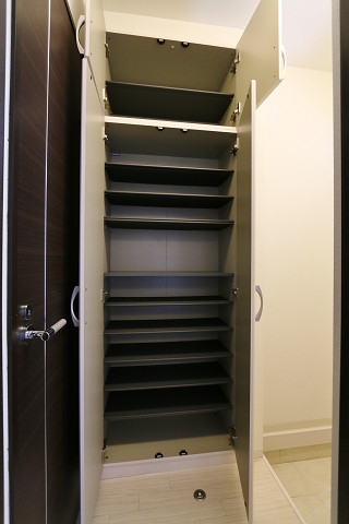 シューズボックスもたっぷり収納できます