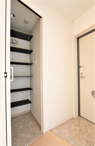 大容量のシューズクローゼットです