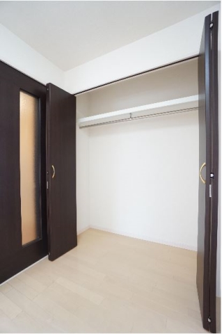 使い勝手の良い収納でお荷物の多い方も安心