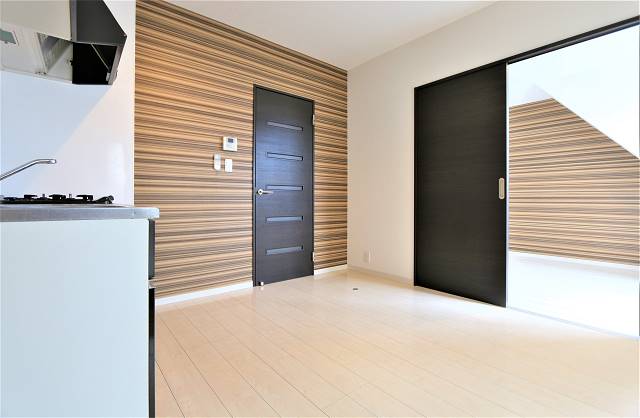 広々空間で太陽の光もしっかり入ってきます