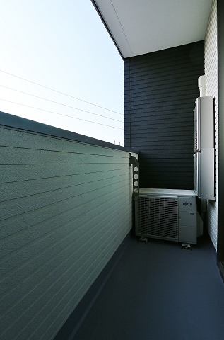 広くて沢山の洗濯物を干せます