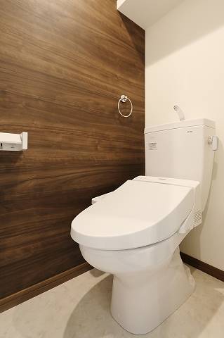 嬉しい温水洗浄機能付き