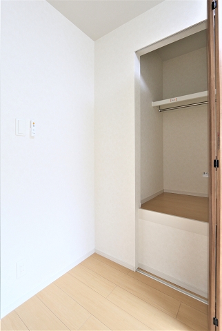 こちらは子供の収納によさそうです