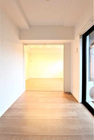 こちらは寝室にどうぞ