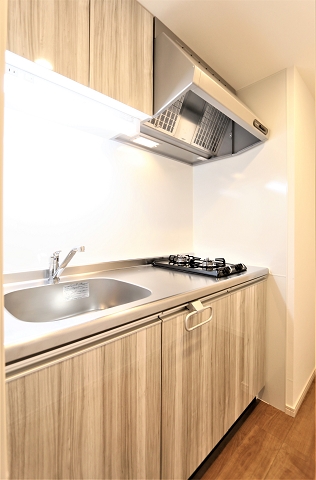 システムキッチンで掃除もしやすいですよ