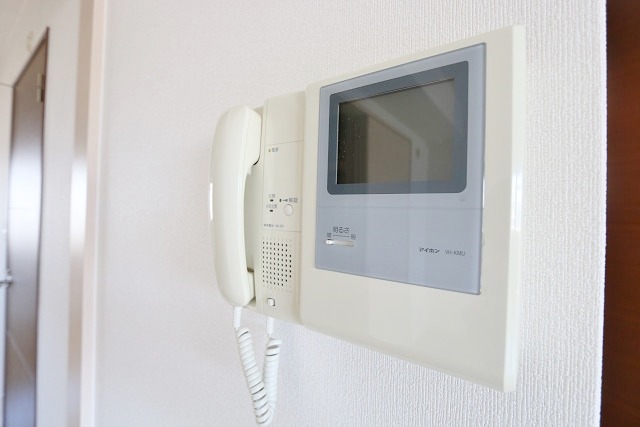 急な来客時も安心なモニタホン