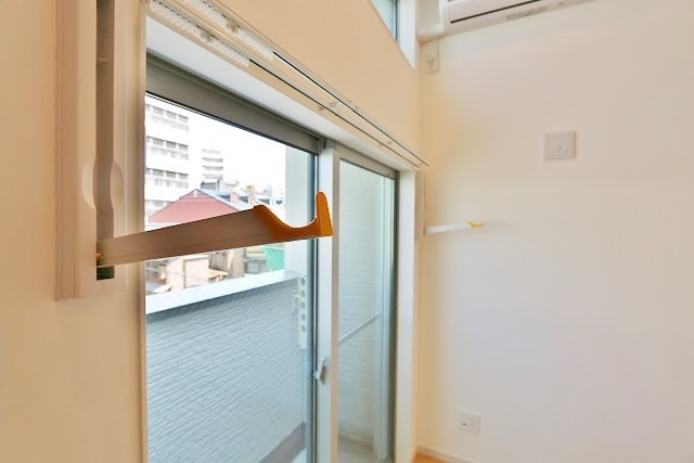 室内干しは便利ですね
